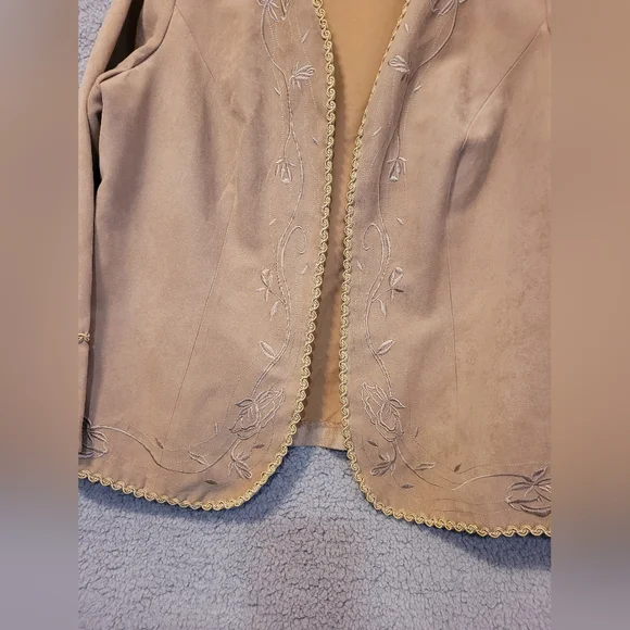 Dressbarn Women Jacket Brown Tan Light Long Sleeve Embroidered. Size 1X - Picture 4 of 8